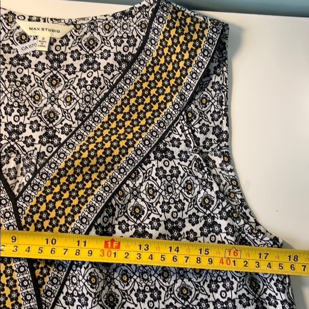 Max Studio blouse - Picture 6 of 7